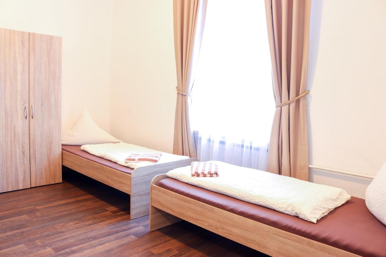 Fmm Hostel Memmingerberg Luaran gambar