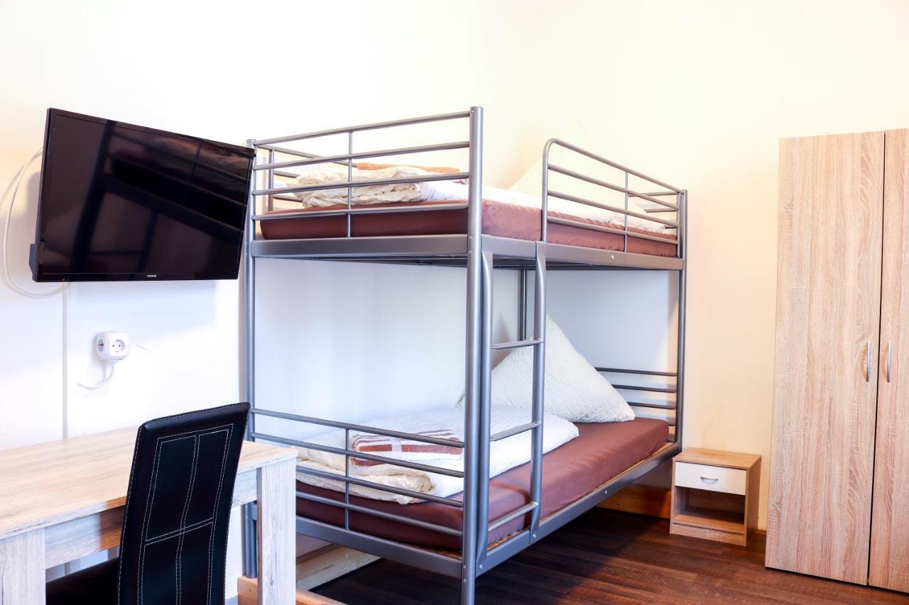 Fmm Hostel Memmingerberg Luaran gambar