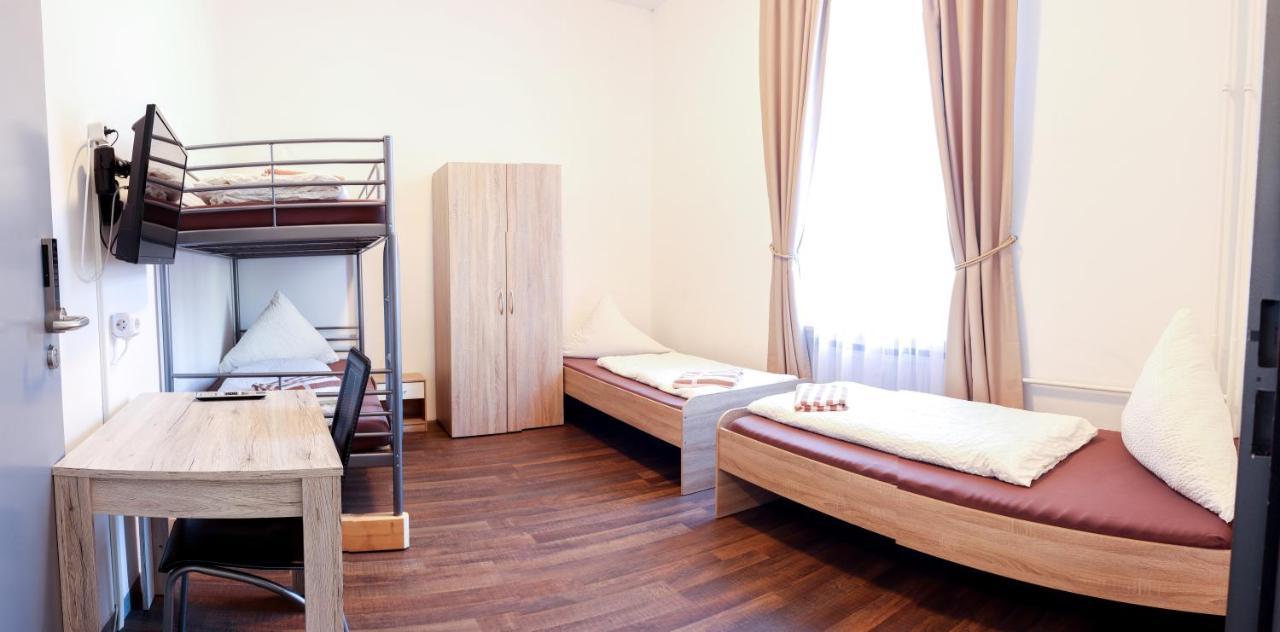 Fmm Hostel Memmingerberg Luaran gambar
